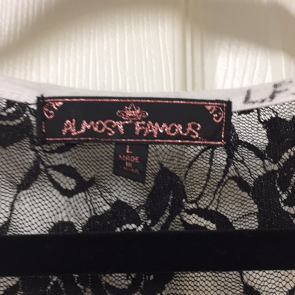 Black Sequin Geometric Wht Cotton Tank Size-L - Picture 3 of 5